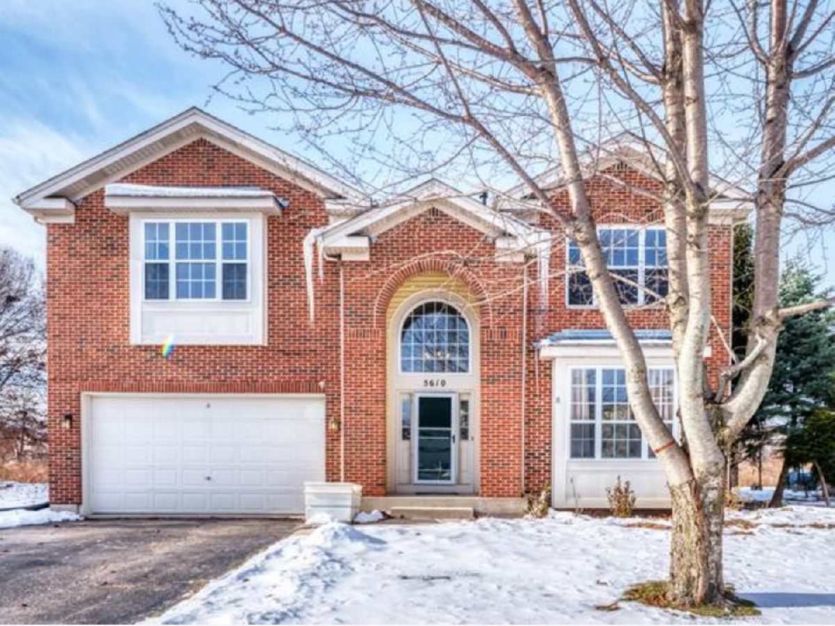  For Rent Carpentersville Illinois, 5610 Heartland