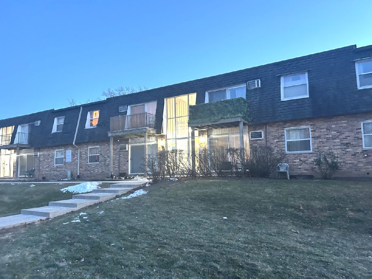 Condominiums For Sale Scenic Tree Palos Hills Illinois, 8585 101 St Terrace