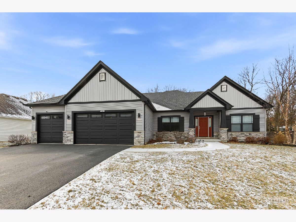  For Sale Yorkville Illinois, 541 Omaha Drive