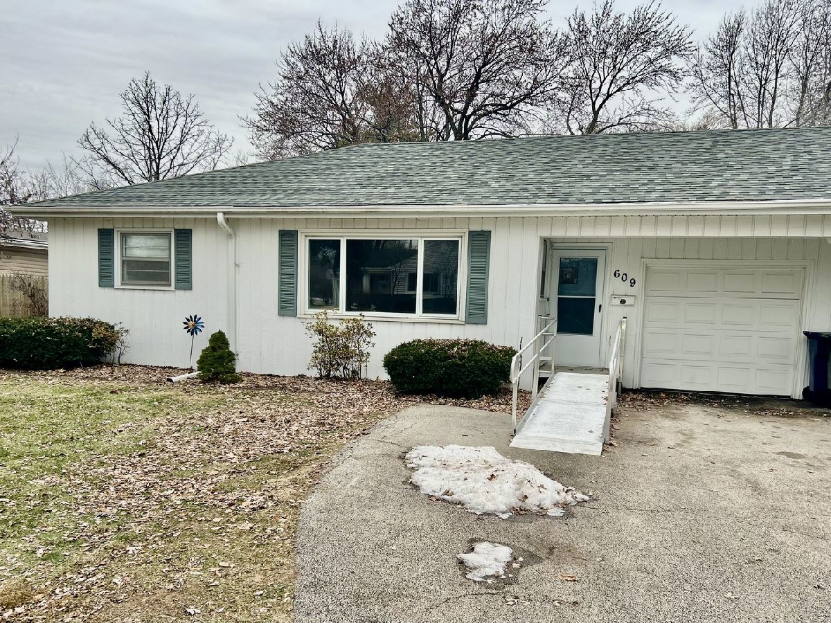 Subdivision For Rent East Park Addition Naperville Illinois, 609 Loomis