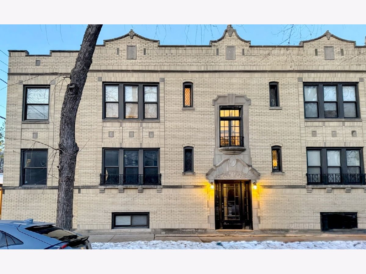  For Rent Chicago Illinois, 2544 Hollywood