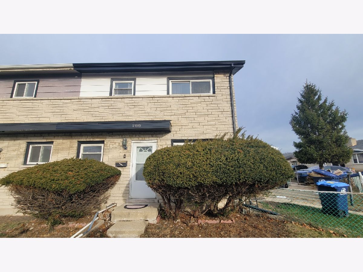  Rented Des Plaines Illinois, 288 Dover