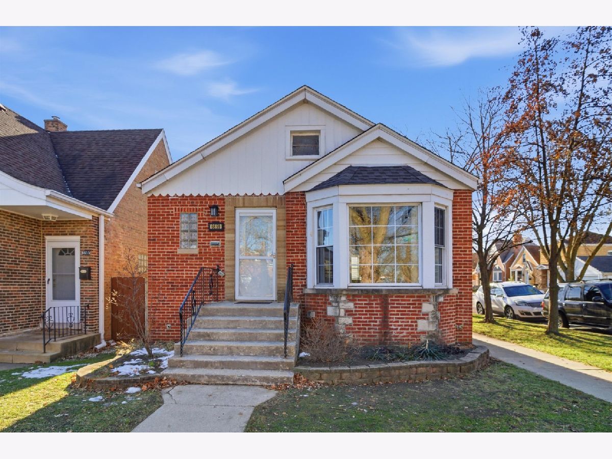  For Sale Chicago Illinois, 6659 Foster Avenue