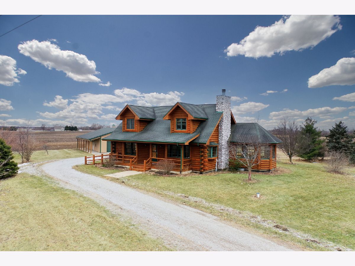  For Sale Grant Park Illinois, 8872 7000n Road