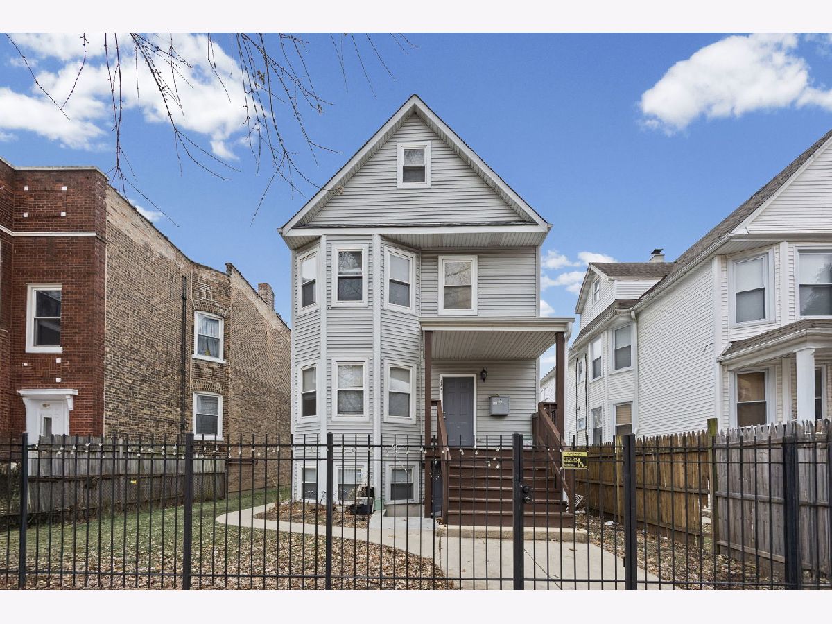  Rented Chicago Illinois, 3251 Berteau