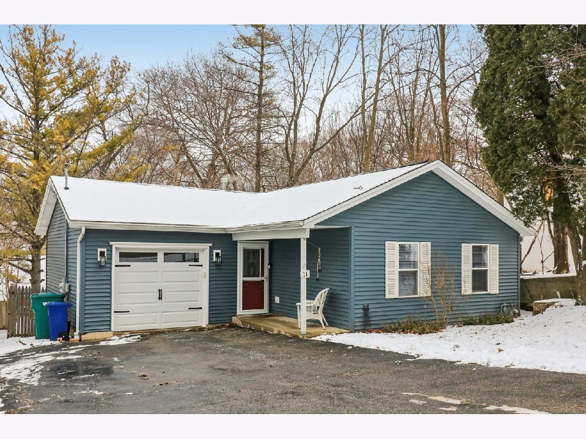  For Sale Fox Lake Illinois, 11 Highview Avenue