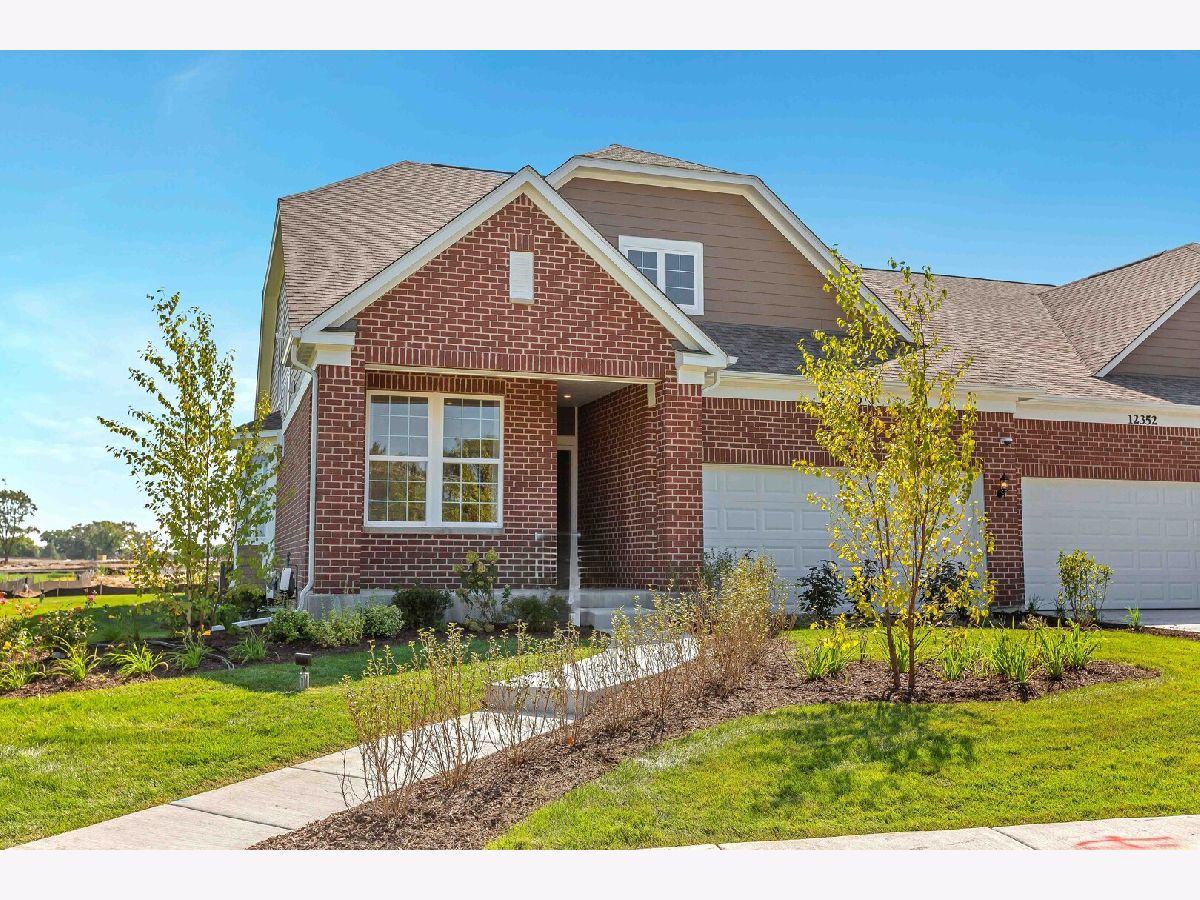  For Sale Lemont Illinois, 12620 Derry Drive