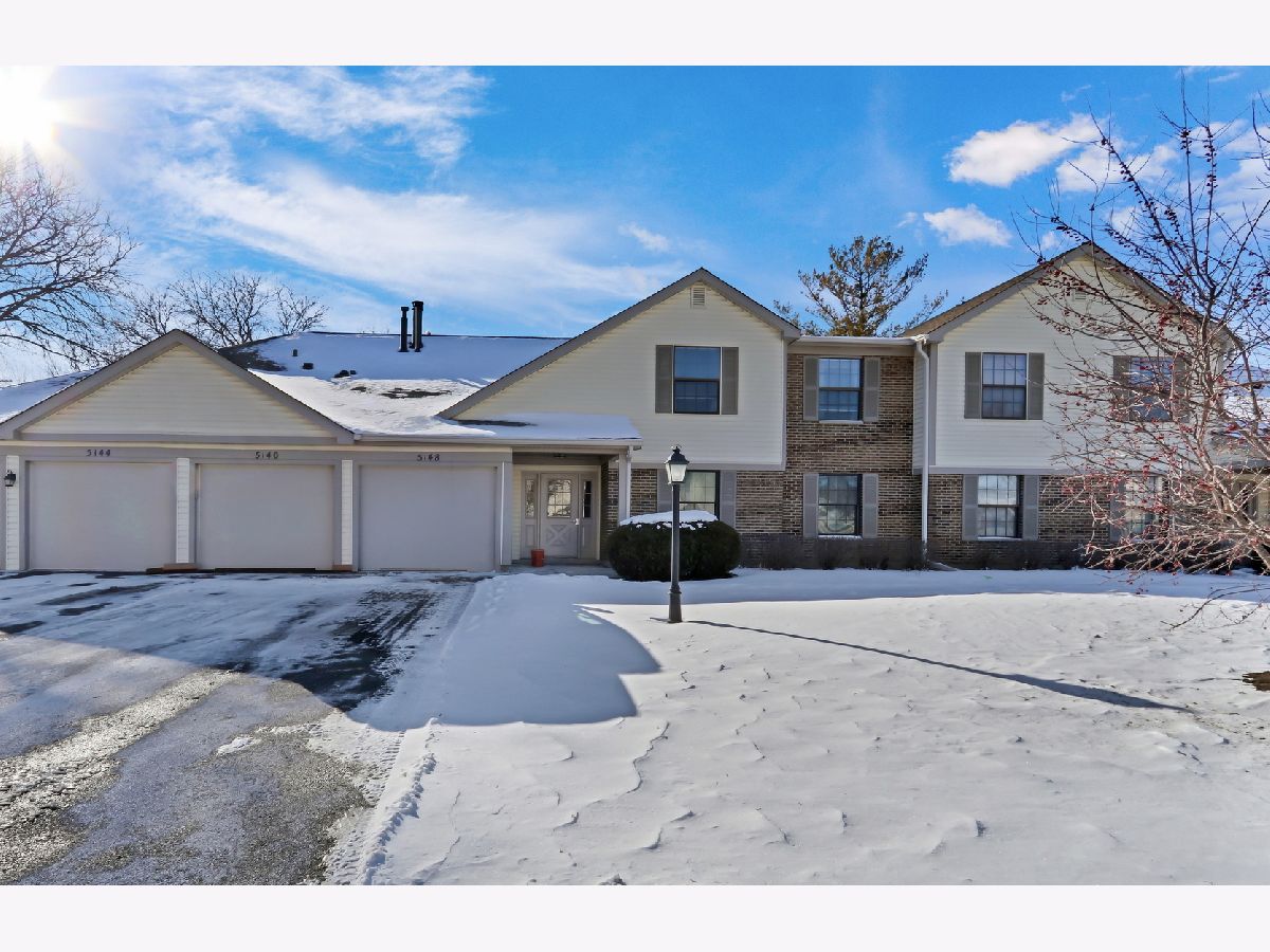  For Sale Gurnee Illinois, 5140 Coventry Lane
