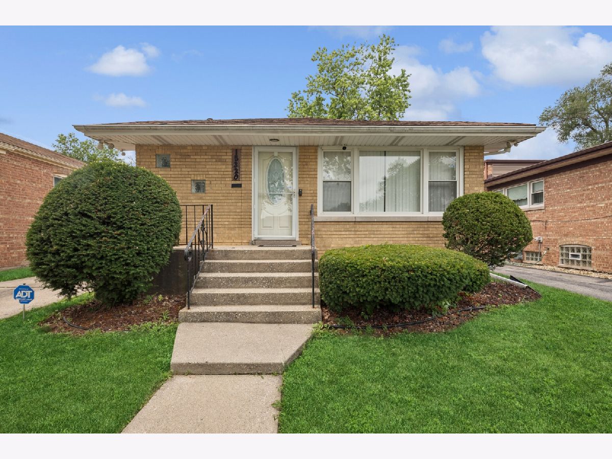  For Sale Dolton Illinois, 15320 Evers Street