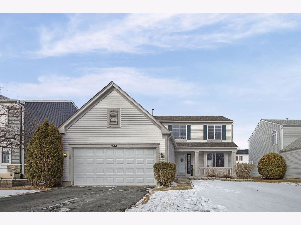 Homes & Townhomes For Sale Eagle Pointe Naperville Illinois, 1661 Charlotte Circle