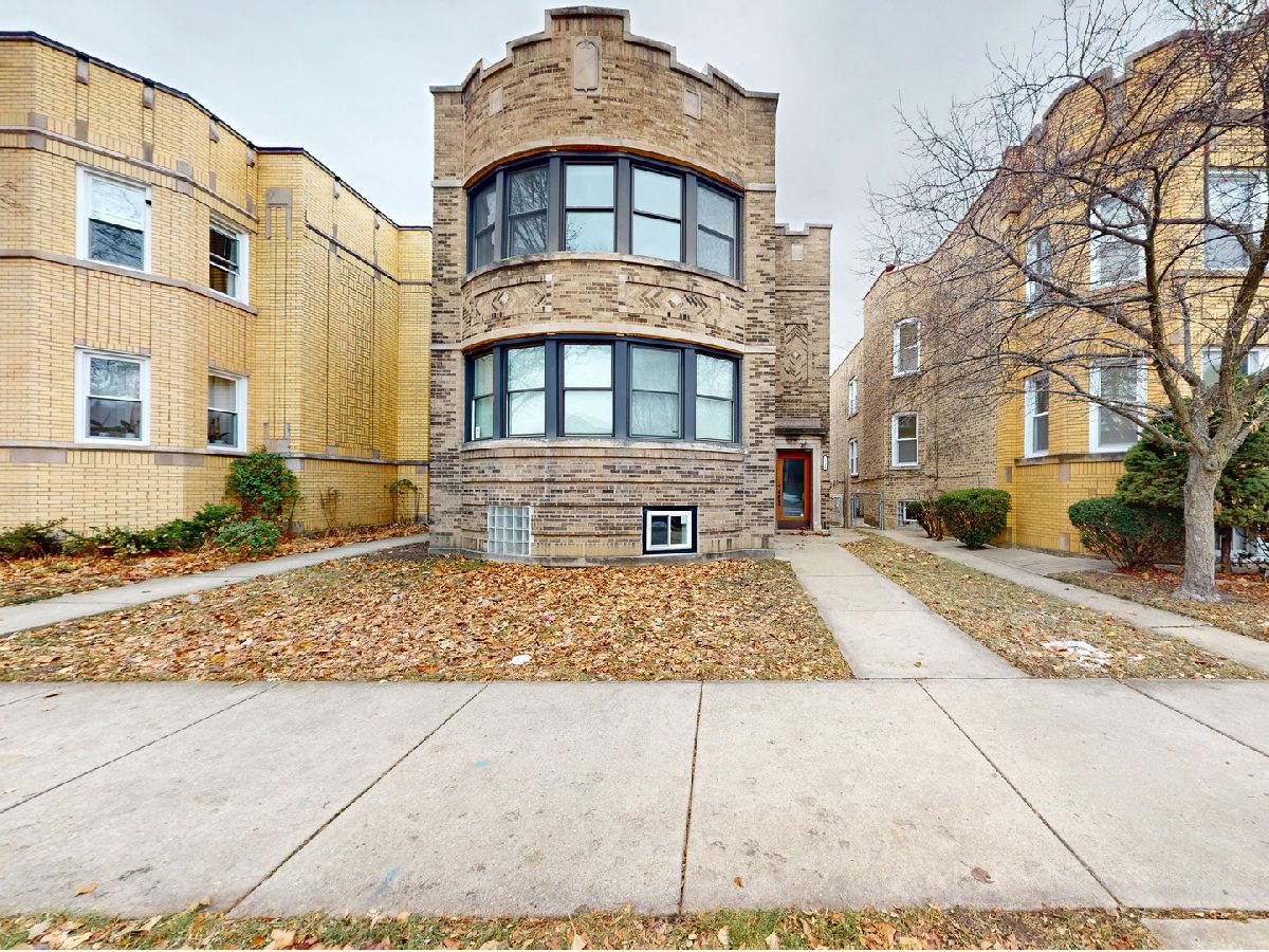  Rented Chicago Illinois, 6738 Rockwell