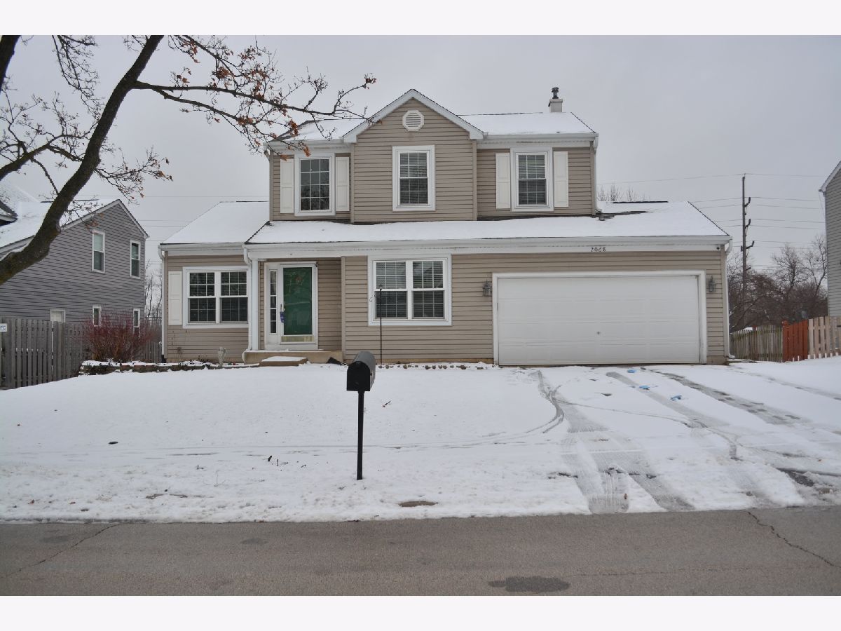 For Sale Bartlett Illinois, 2068 Norwich Drive