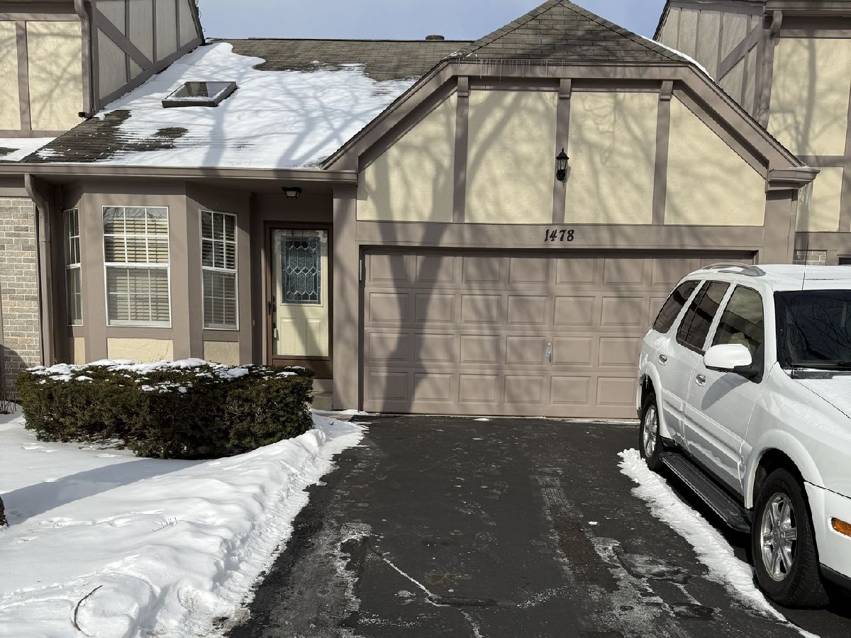 Townhomes For Sale Castleford Hoffman Estates Illinois, 1478 Sapphire Drive