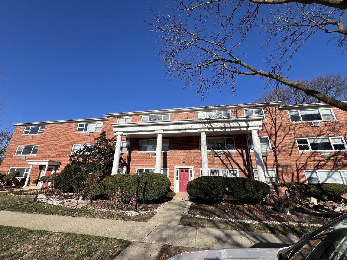  Rented Des Plaines Illinois, 560 Princeton