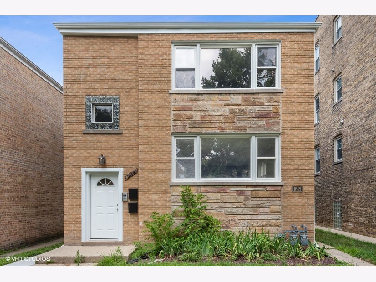  Rented Evanston Illinois, 1619 Monroe