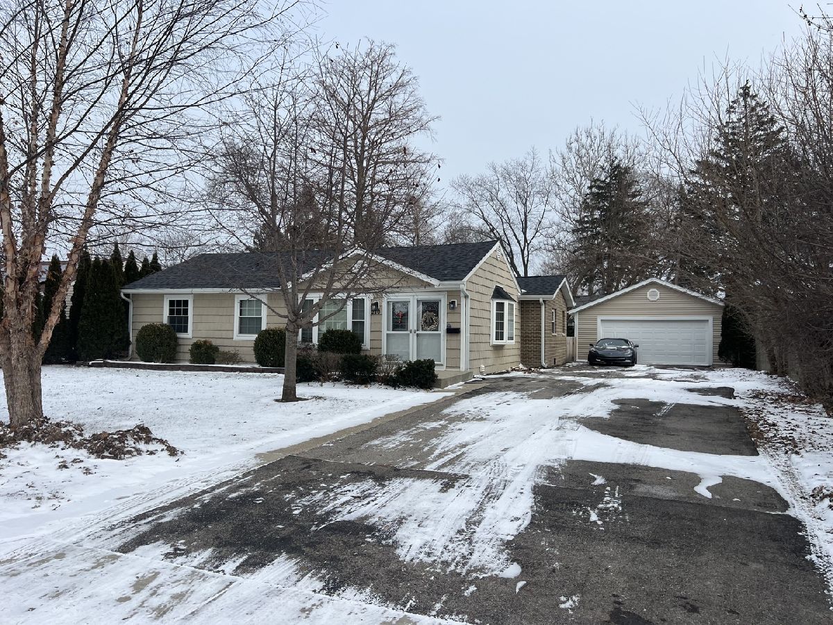  Sold Carpentersville Illinois