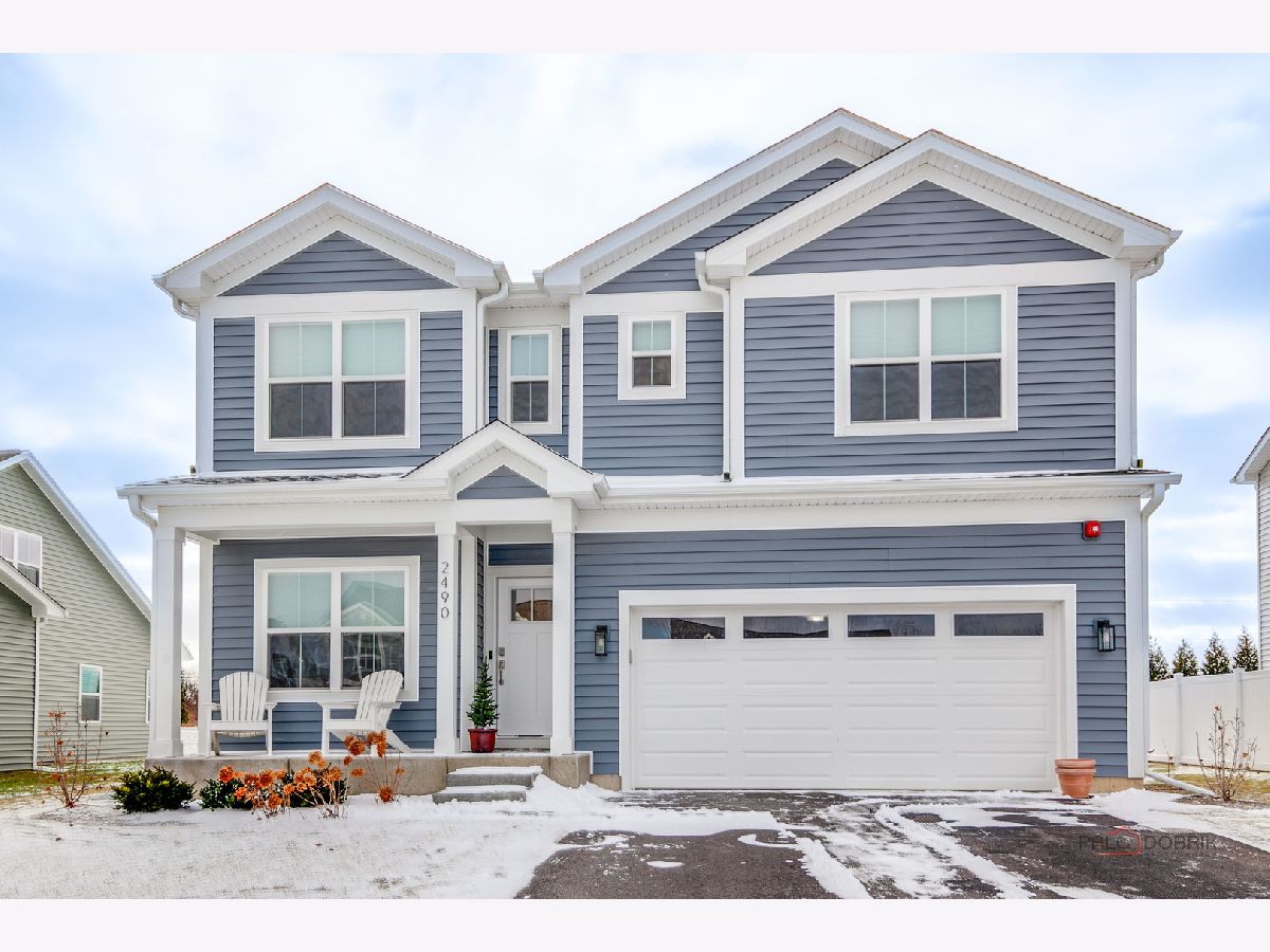  For Sale Wauconda Illinois, 2490 Olivia Court