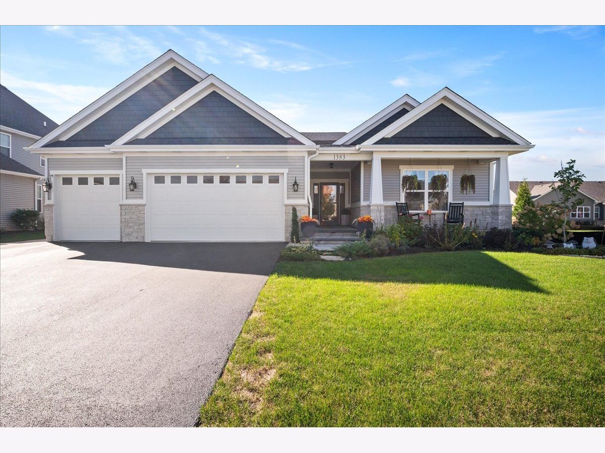  For Sale Elburn Illinois, 1383 Dodson Avenue