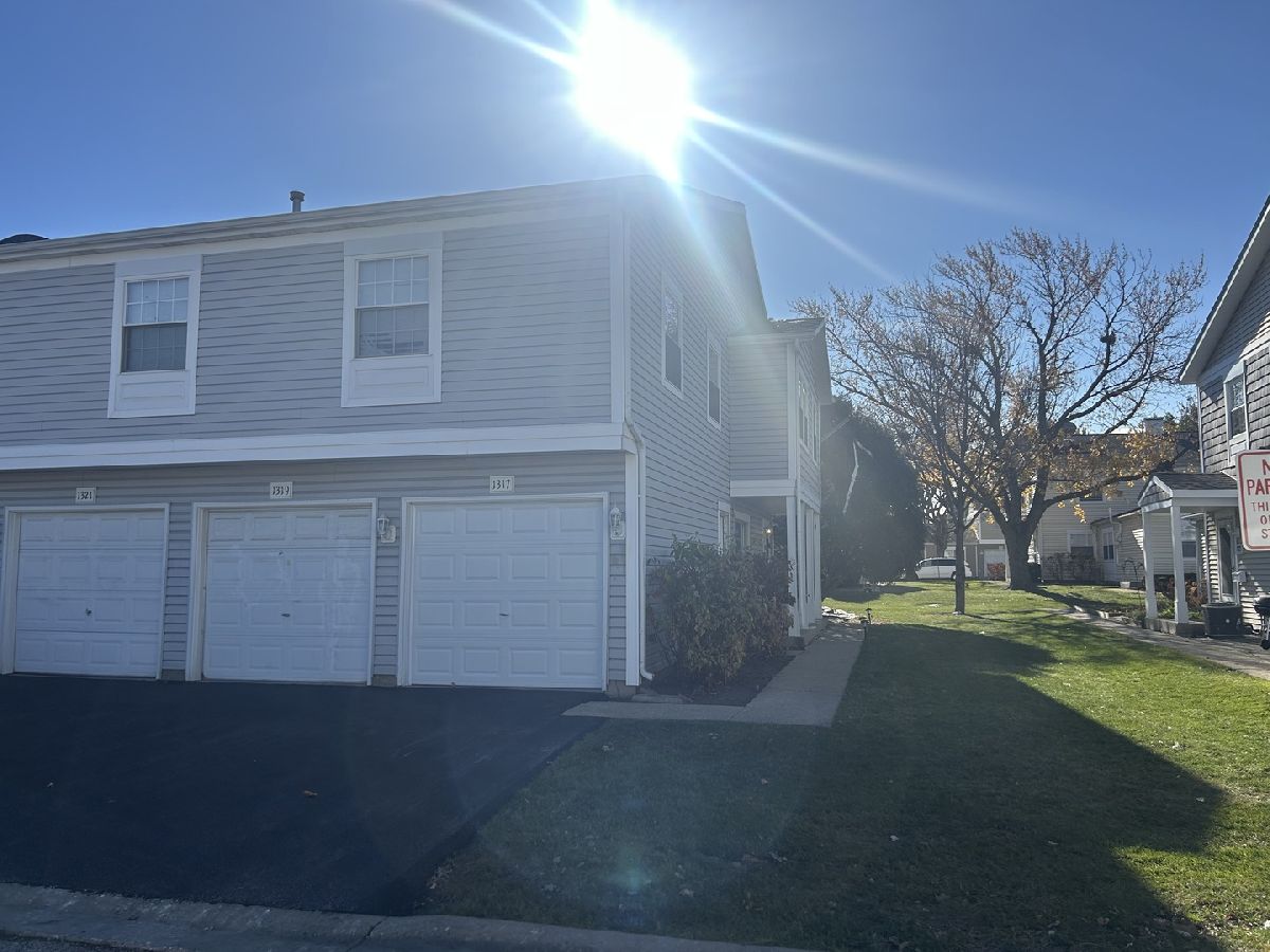  For Rent Wheeling Illinois, 1319 Wye