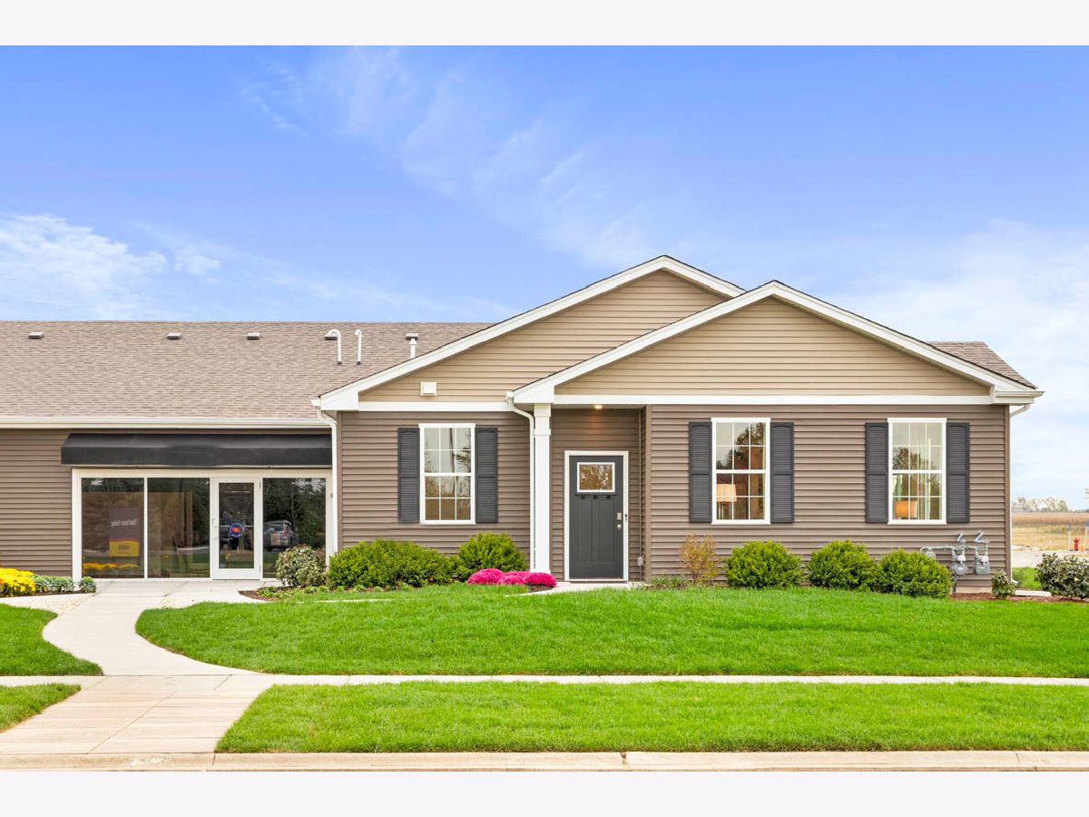  For Sale Wonder Lake Illinois, 6432 Maple Glen Drive