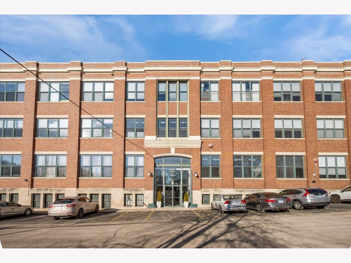  For Sale Evanston Illinois, 601 Linden Place