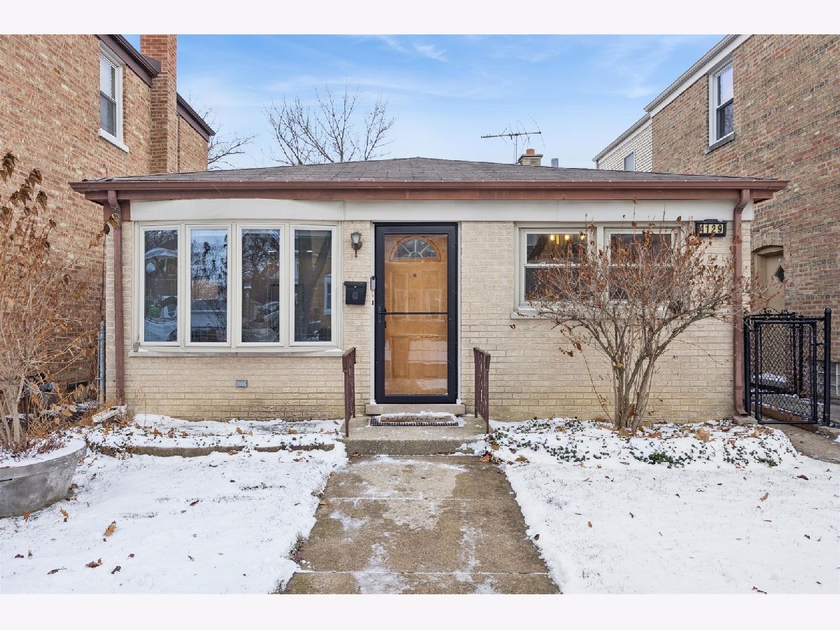  For Sale Brookfield Illinois, 4129 Park Avenue