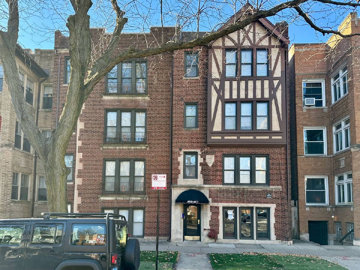  Rented Chicago Illinois, 6540 Glenwood