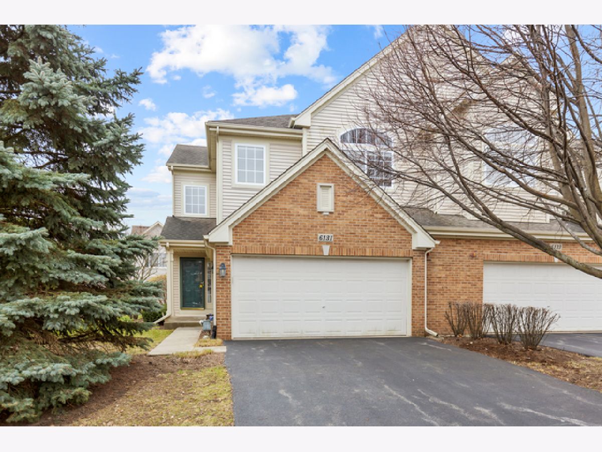  For Sale Hoffman Estates Illinois, 6131 Canterbury Lane