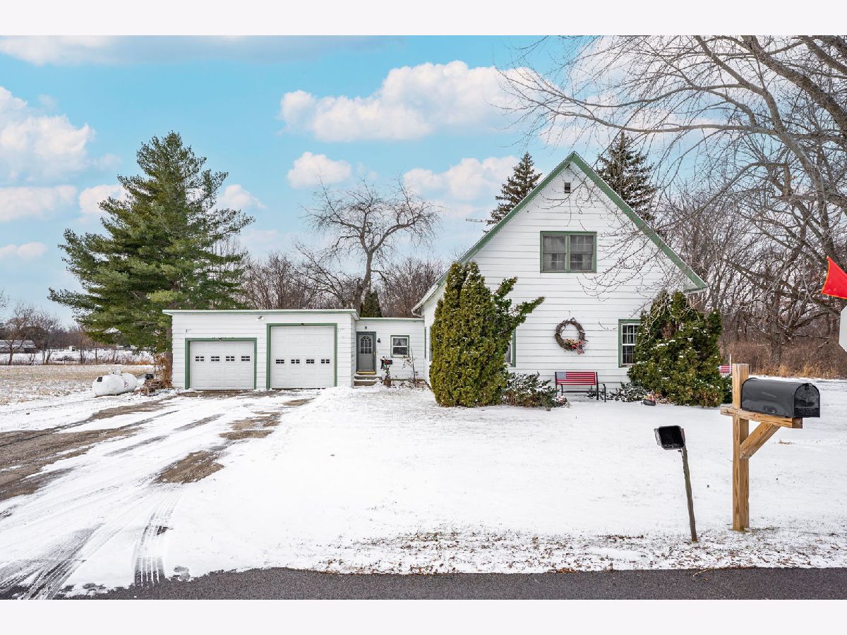  For Sale Poplar Grove Illinois, 14118 Beaverton Road