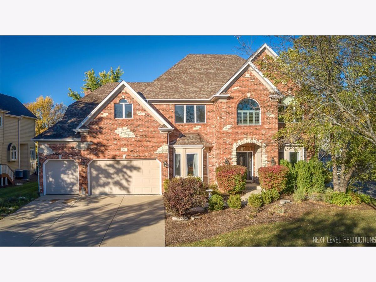  For Sale Batavia Illinois, 2441 Bird Lane