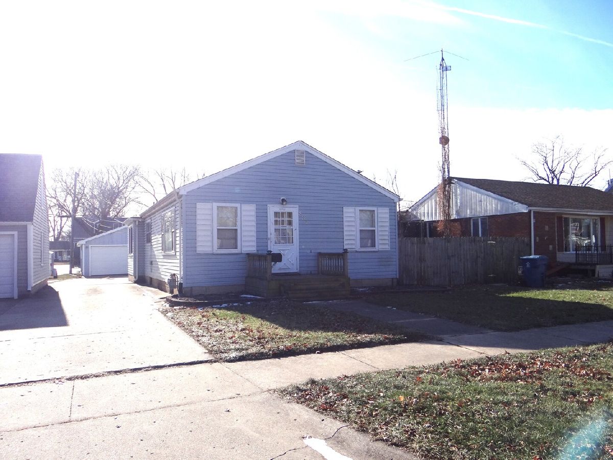  For Sale Morris Illinois, 831 Douglas Street