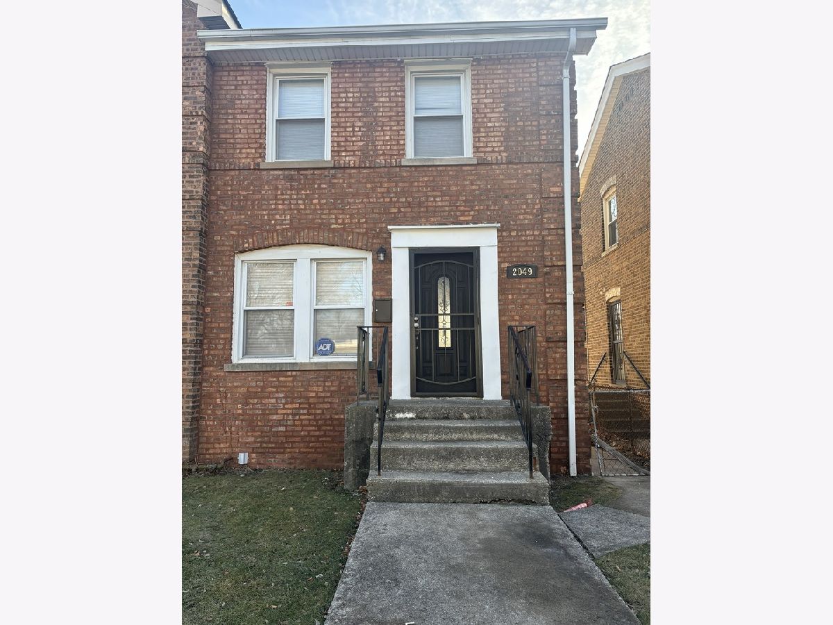  For Sale Chicago Illinois, 2049 93rd Street