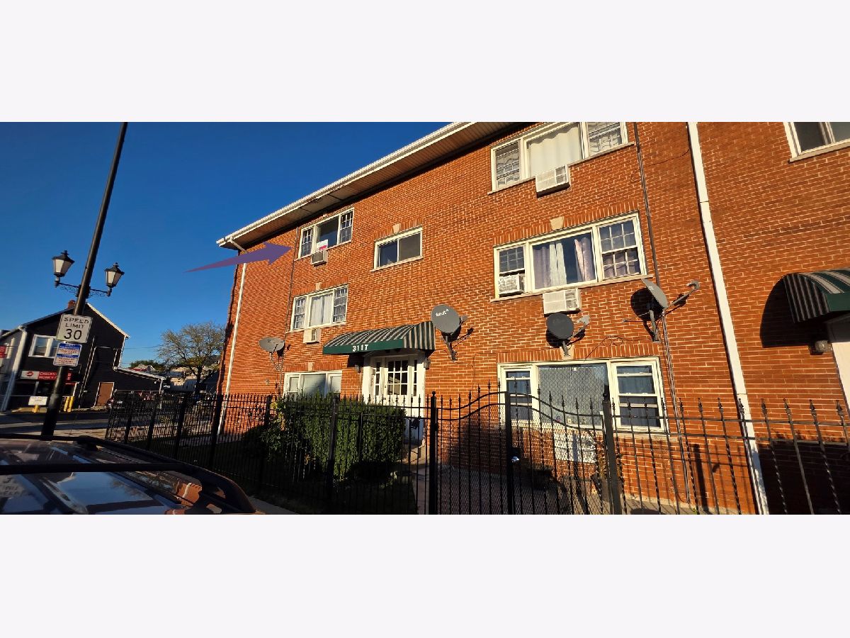  For Sale Cicero Illinois, 3117 Laramie Avenue