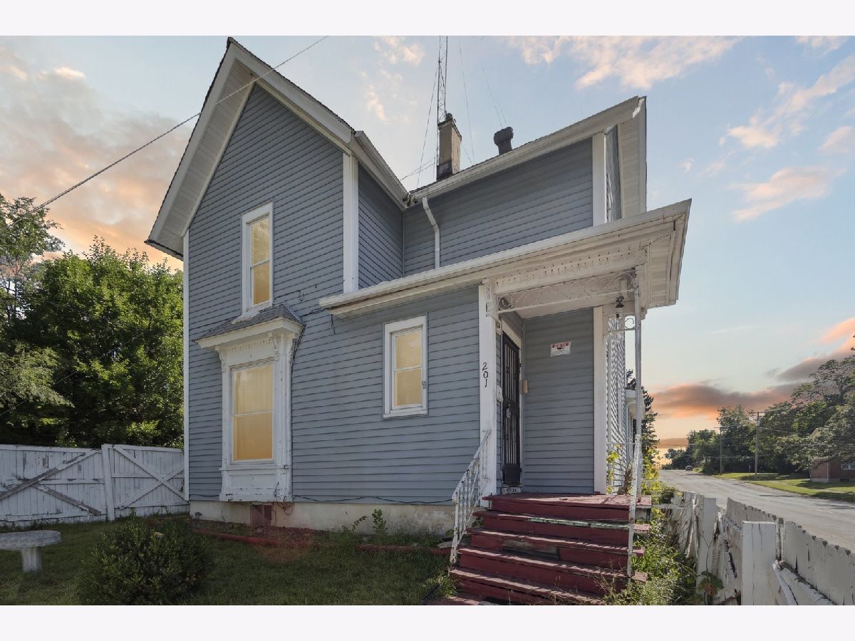  For Sale Rockford Illinois, 201 Hinkley Avenue