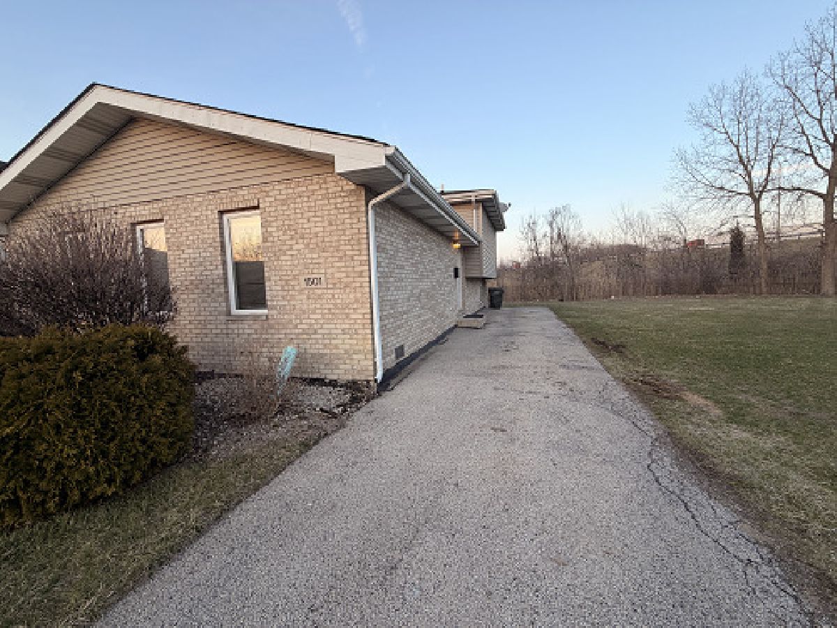  For Sale Dolton Illinois, 1501 Berg Drive