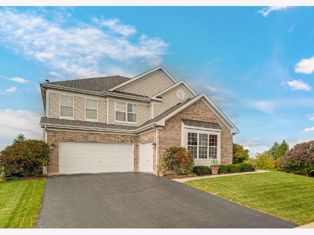 Homes For Sale River Hills Bolingbrook Illinois, 2405 River Hills Lane