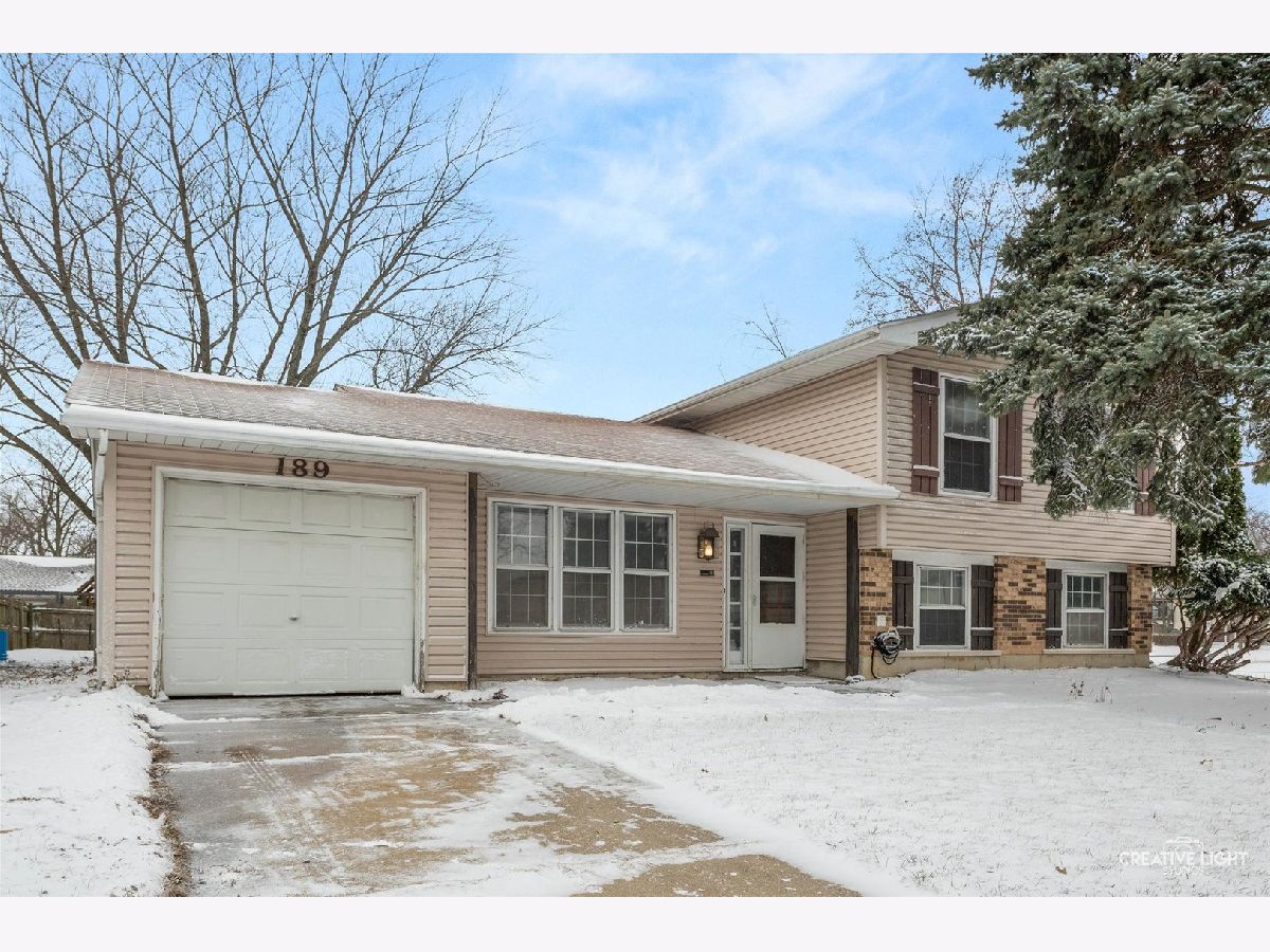  For Sale Bolingbrook Illinois, 189 Mayfield Drive