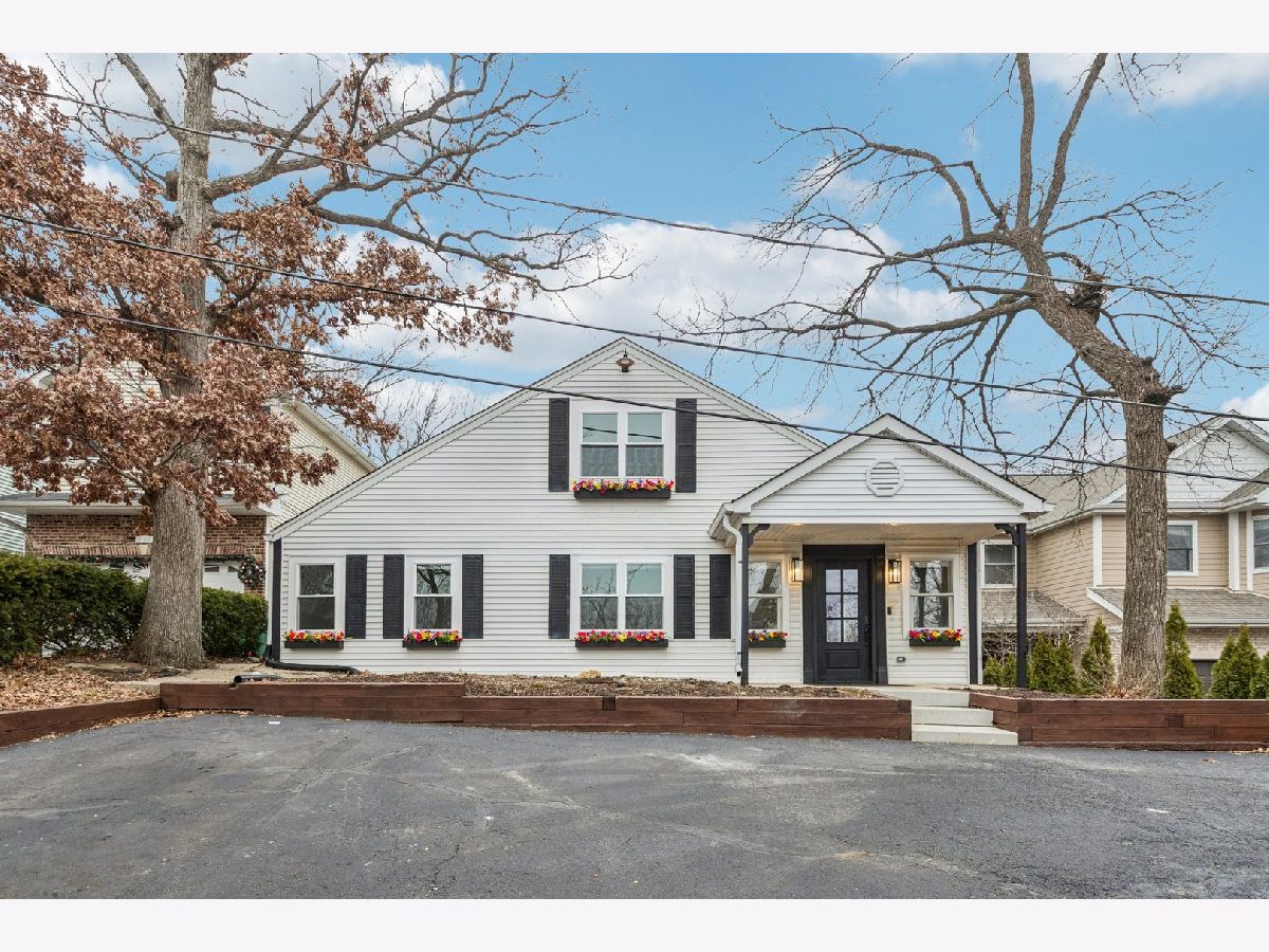  For Sale Lake Zurich Illinois, 21688 Ravine Drive