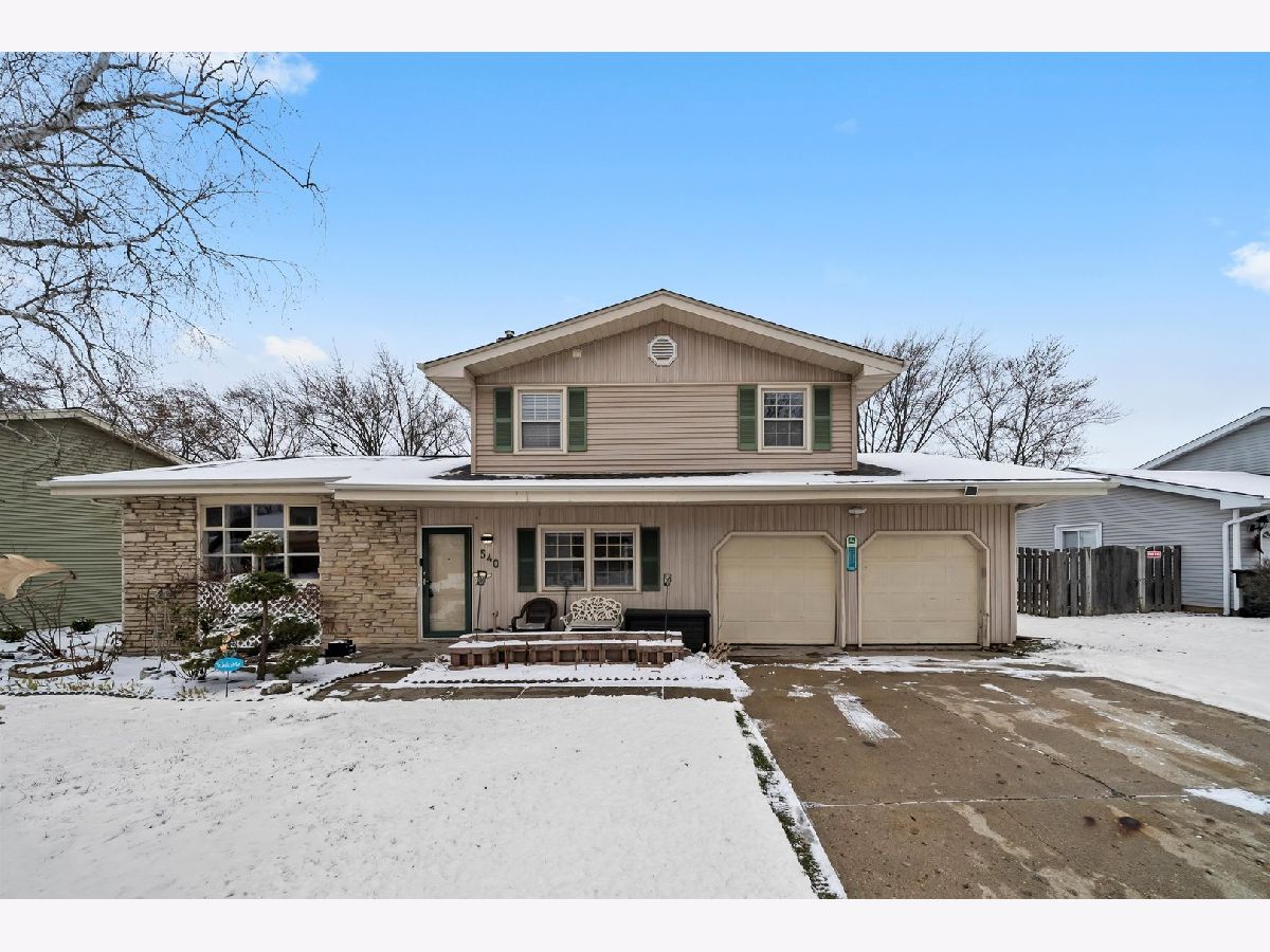 Homes For Sale Seven Hills Lindenhurst Illinois, 540 Beck Road