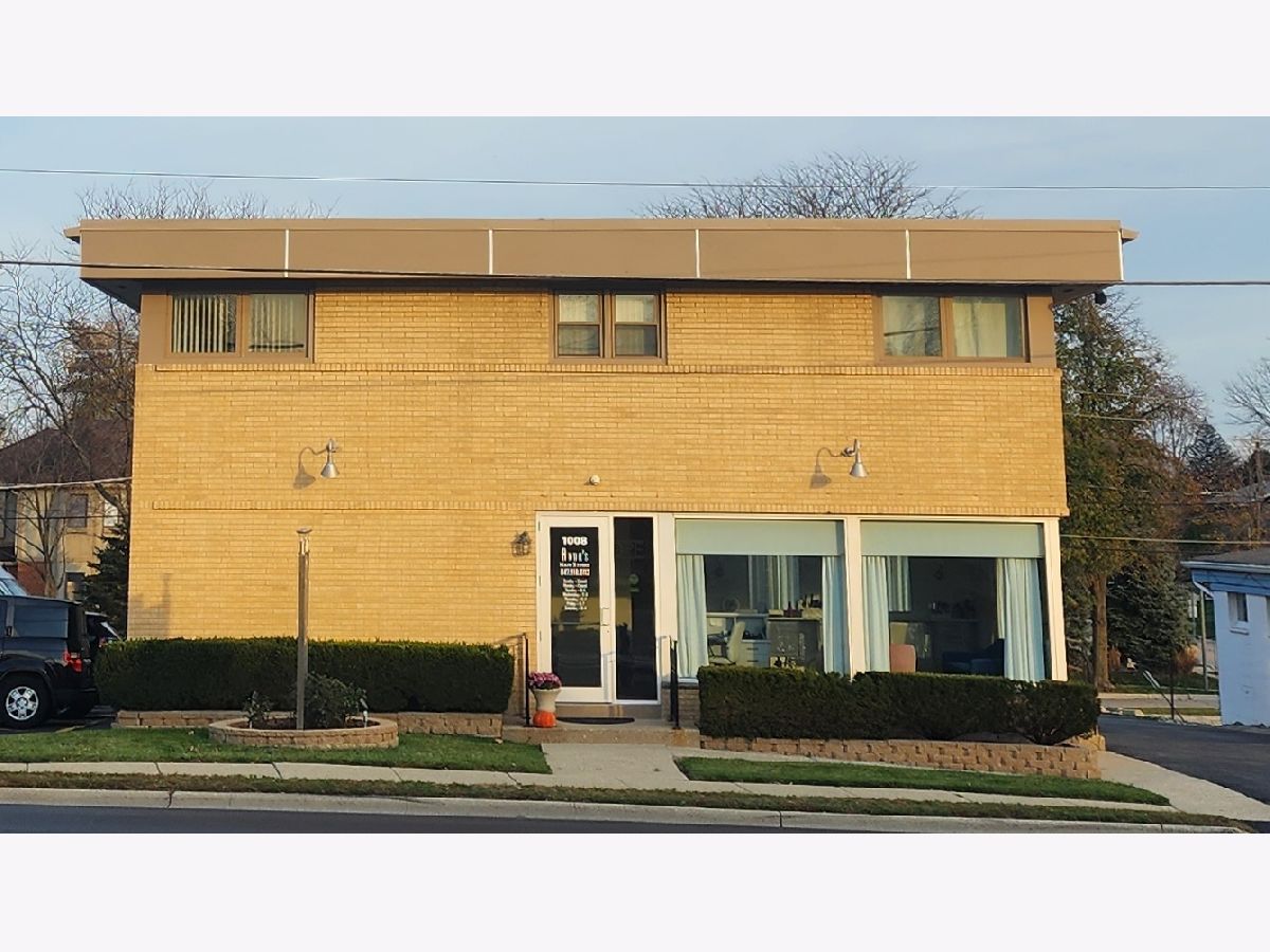  For Rent Libertyville Illinois, 1008 Milwaukee