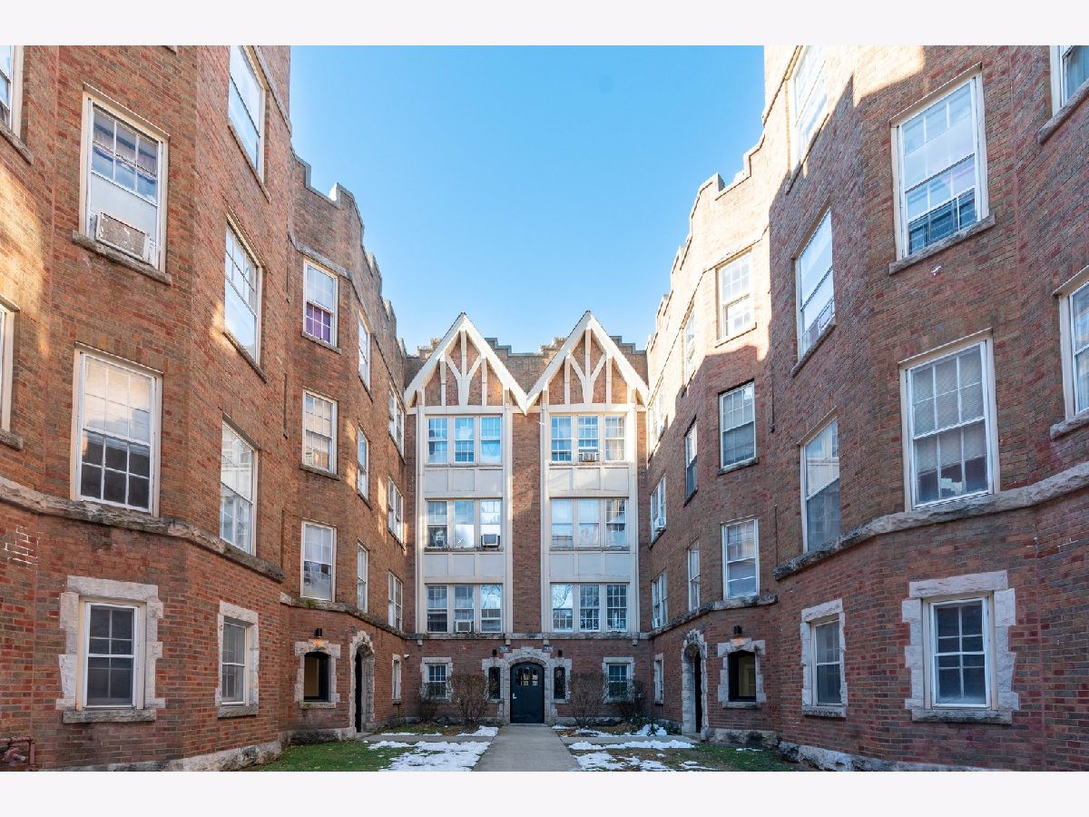  For Rent Chicago Illinois, 7418 Damen