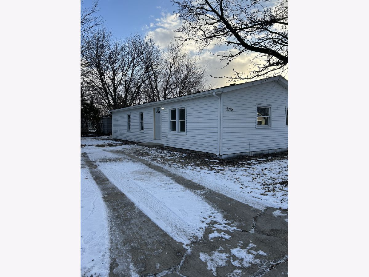  For Sale Lynwood Illinois, 2258 Rush Street