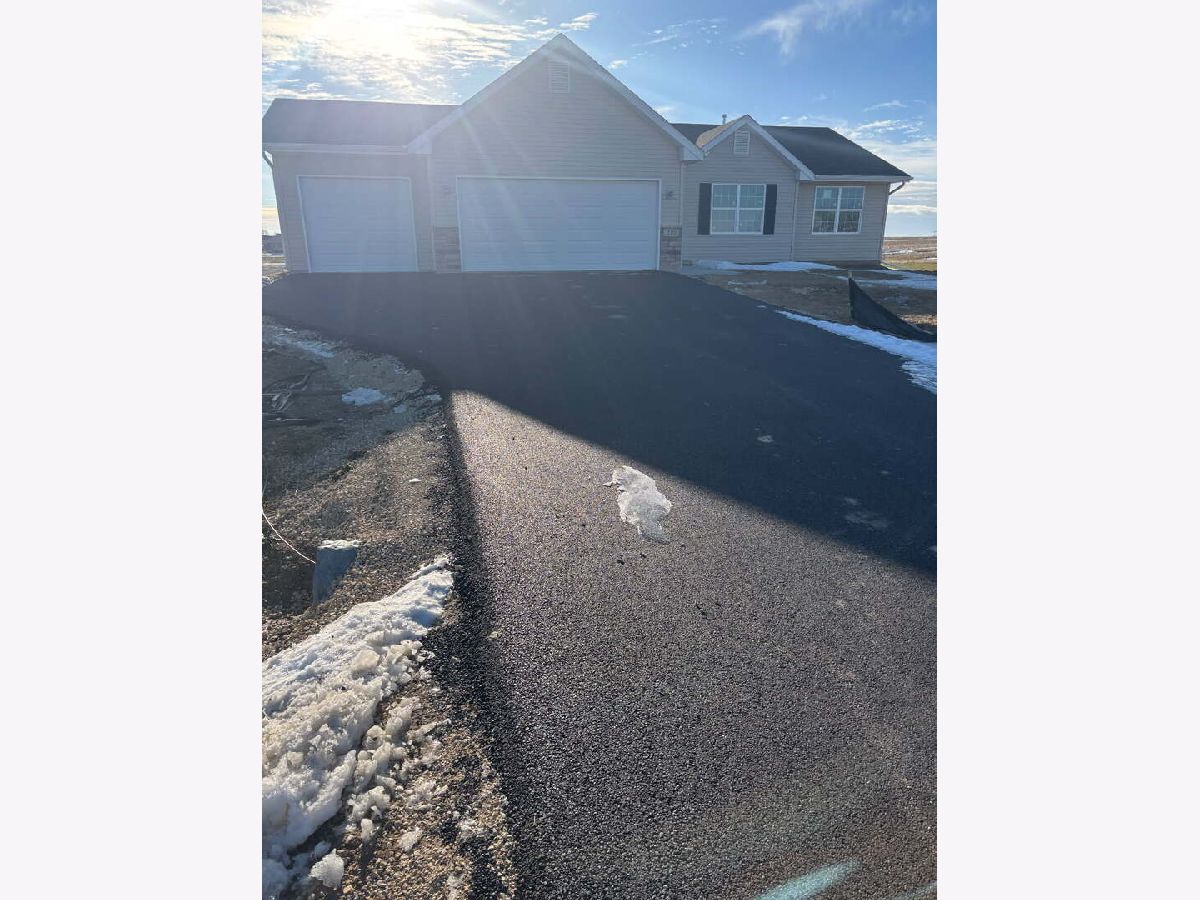  For Sale Davis Junction Illinois, 210 Autumnwood Lane