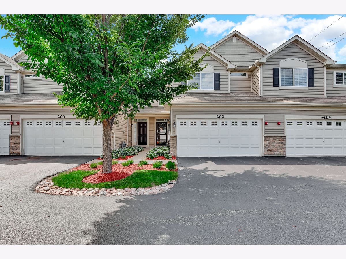  Rented Matteson Illinois, 202 Owen