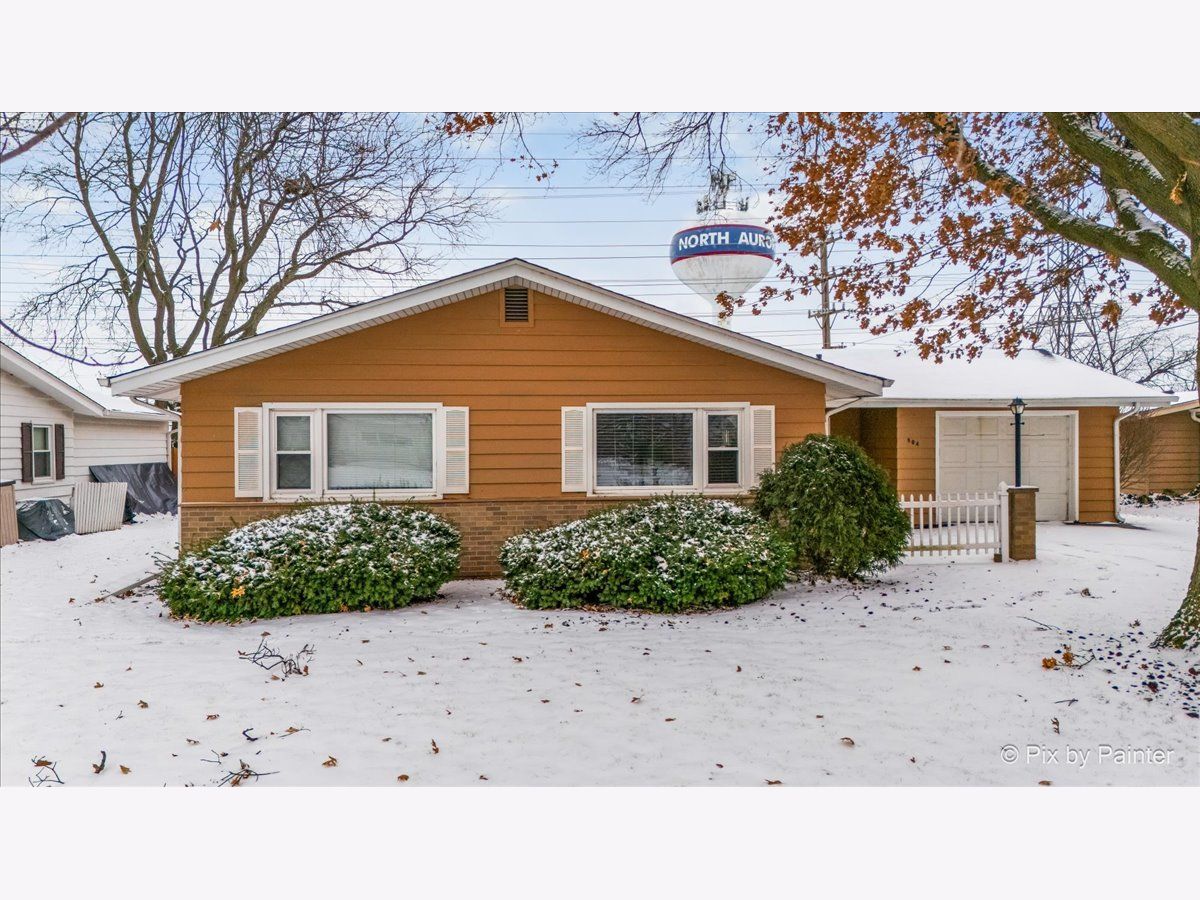 For Sale North Aurora Illinois, 504 Princeton Drive