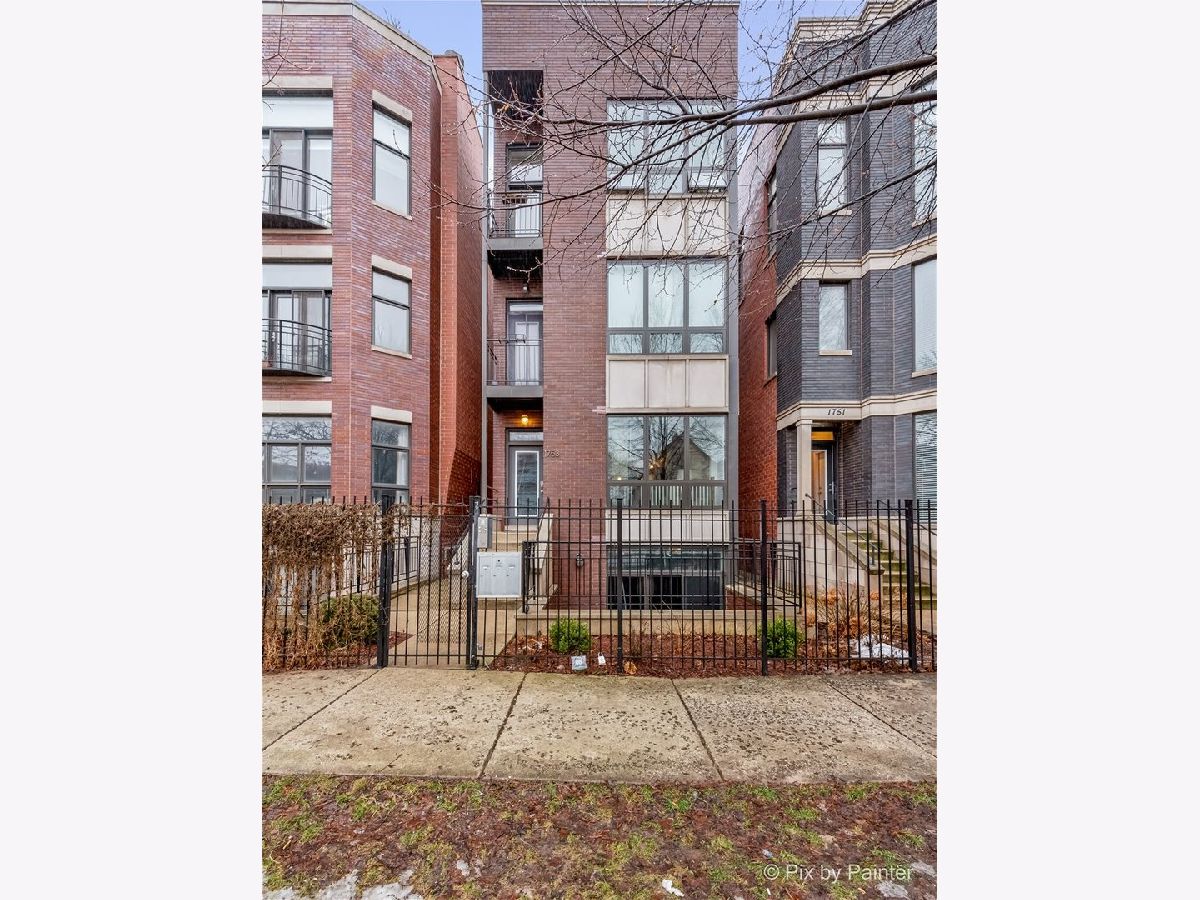  Rented Chicago Illinois, 1753 Artesian