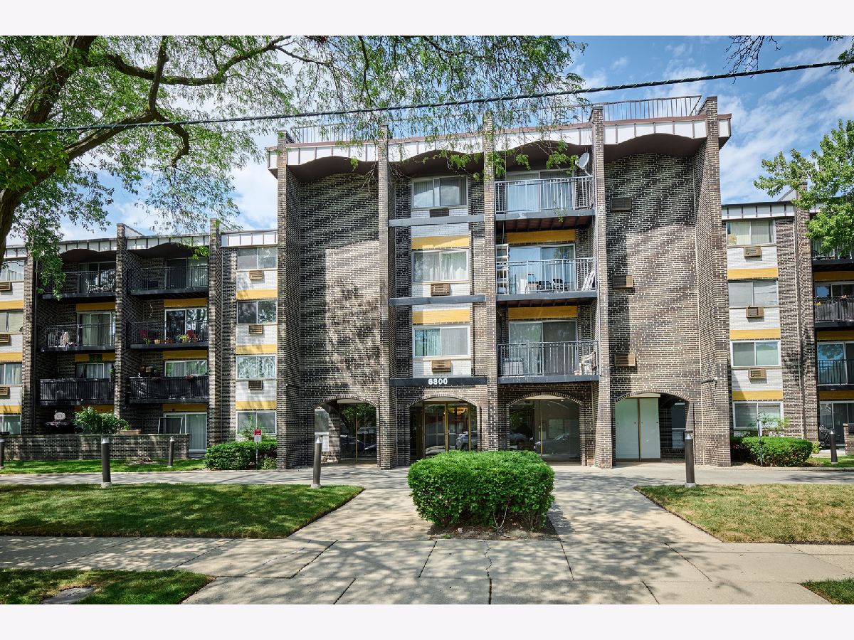  Sold Chicago Illinois, 6800 California