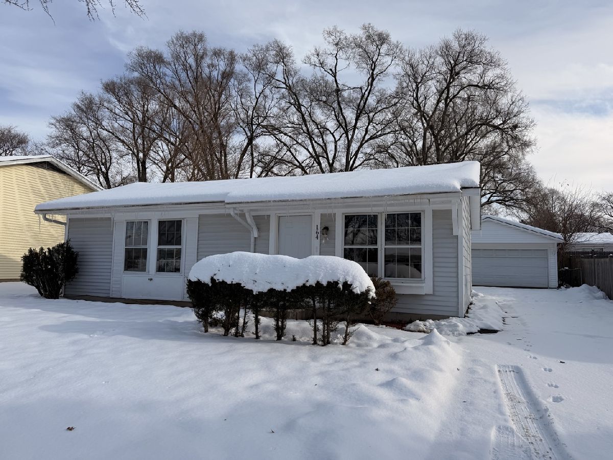  For Sale Bolingbrook Illinois, 164 Galewood Drive