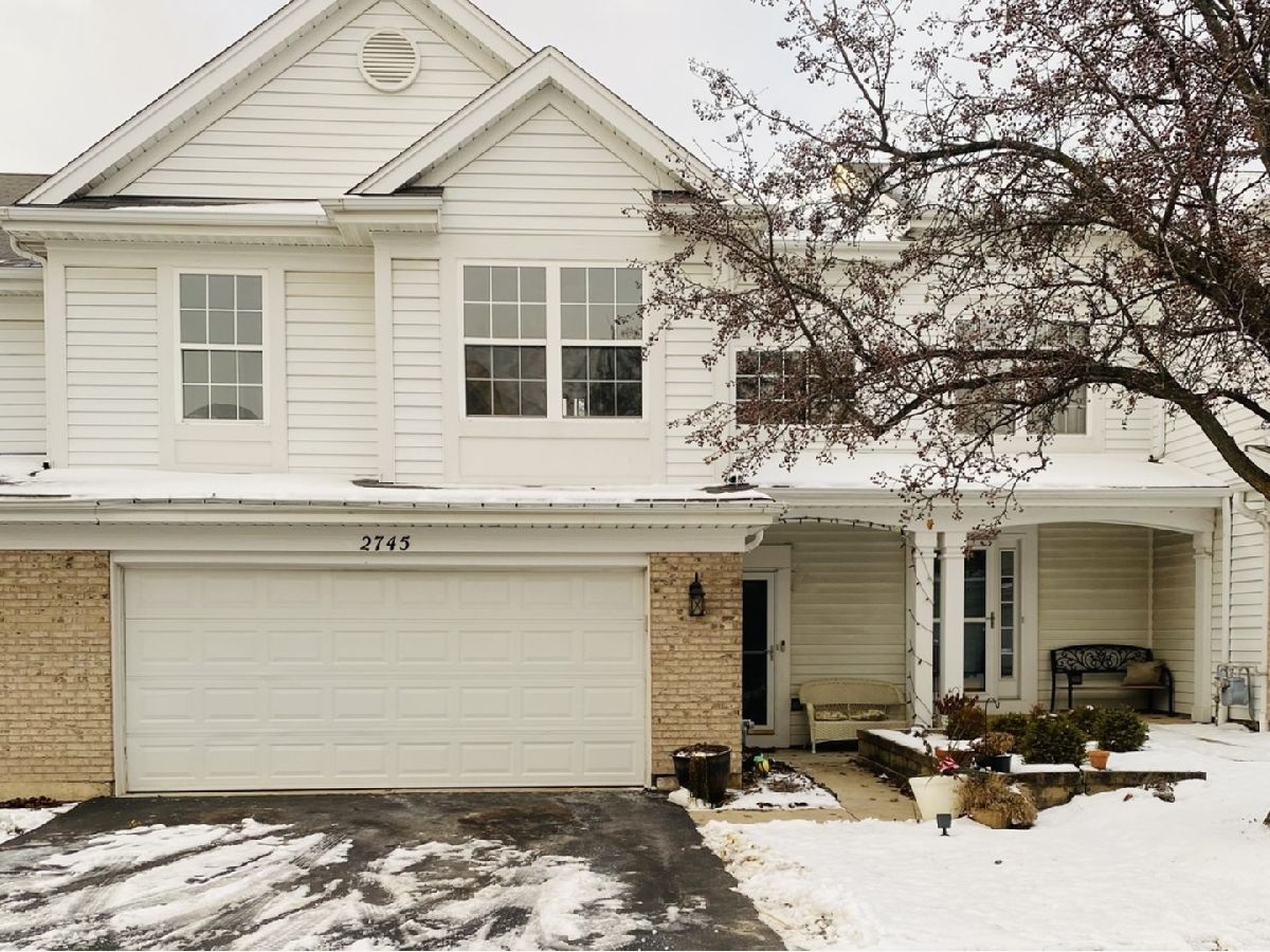 Townhomes & Condos & Homes For Rent Cambridge Countryside Aurora Illinois, 2745 Borkshire