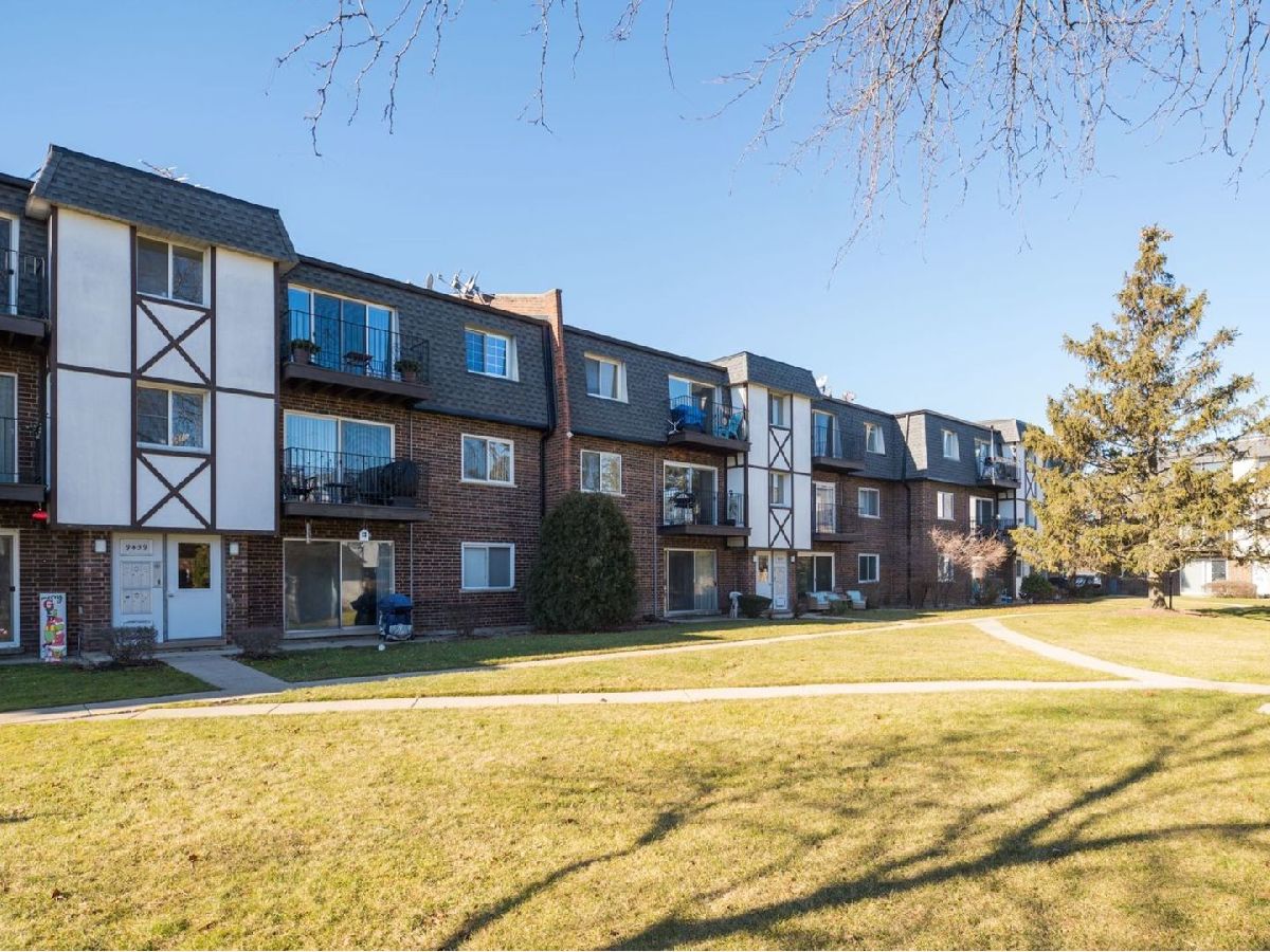  For Rent Des Plaines Illinois, 9457 Bay Colony